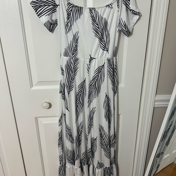 SHEIN Women’s Vacation Dress size Medium - Picture 7 of 7